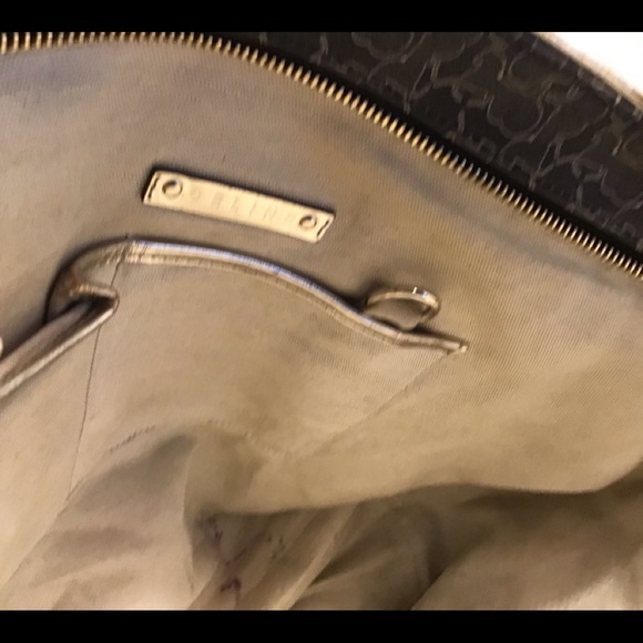 Celine Bags - Picture 16 of 16